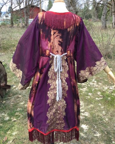 “Every Rose Has Its Scorn” Kimono